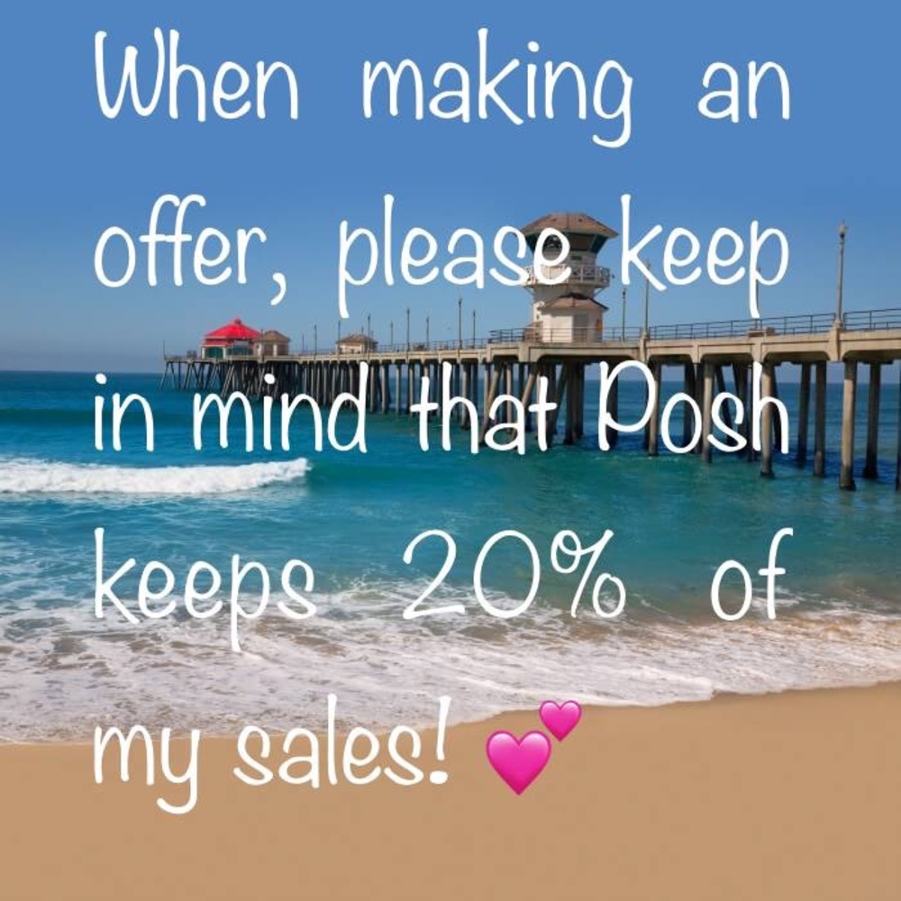💕 Poshmark takes 20% from all Sellers 💕